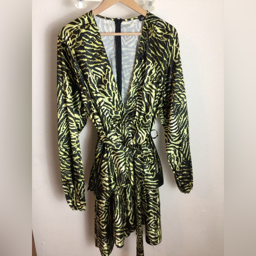 Zack curve party dress